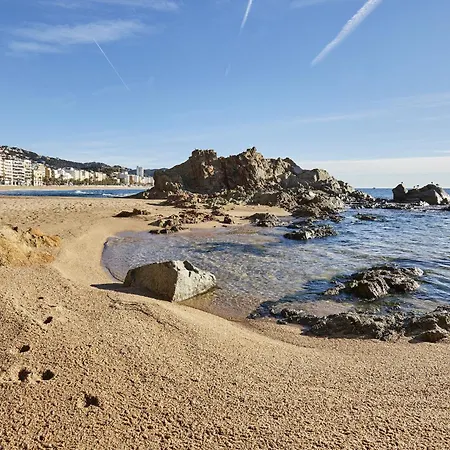 Vivalidays Carmen - Fenals - Appartement Lloret de Mar
